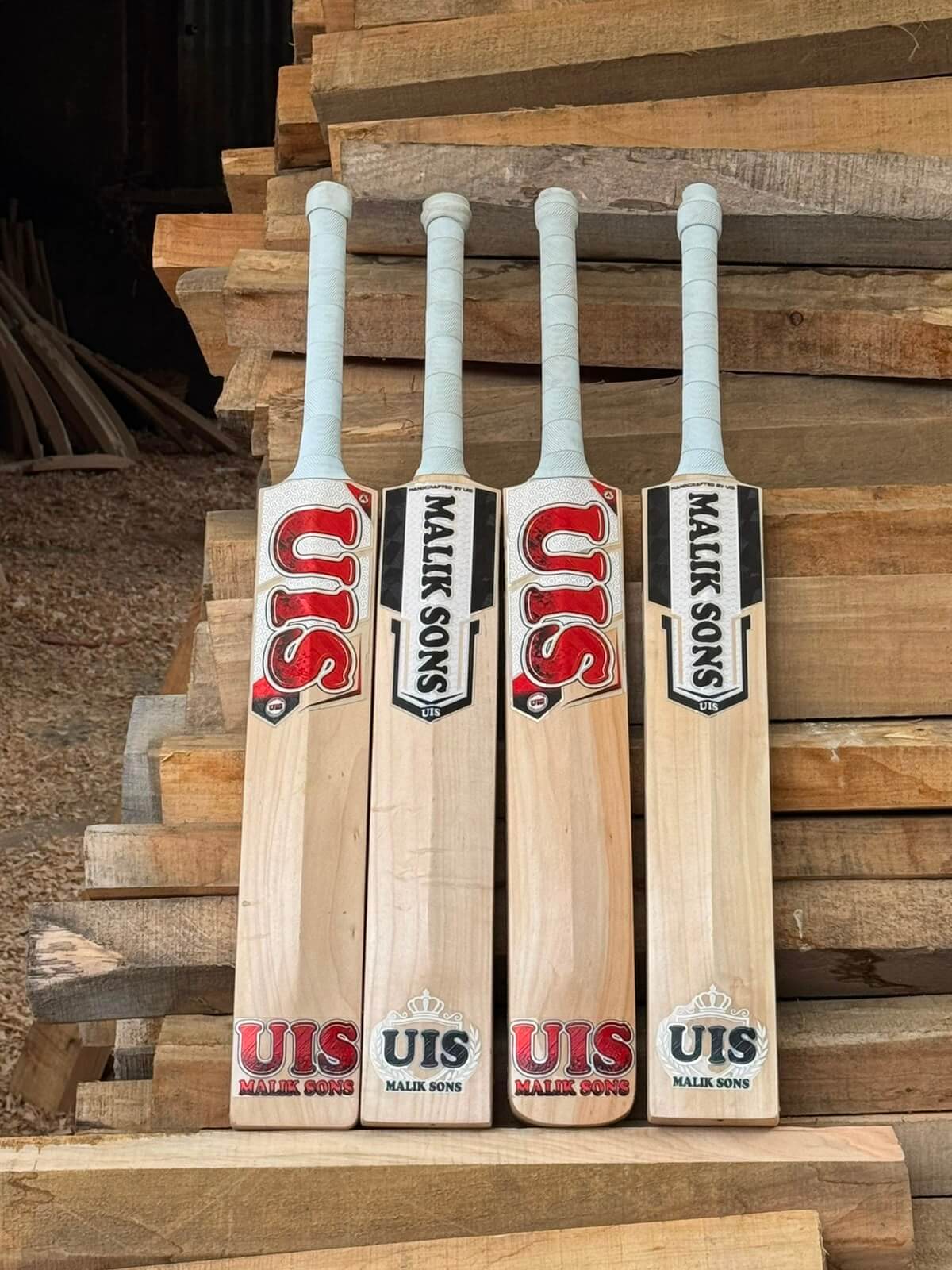 Kashmir Willow Cricket Bat GI-Story — image 2